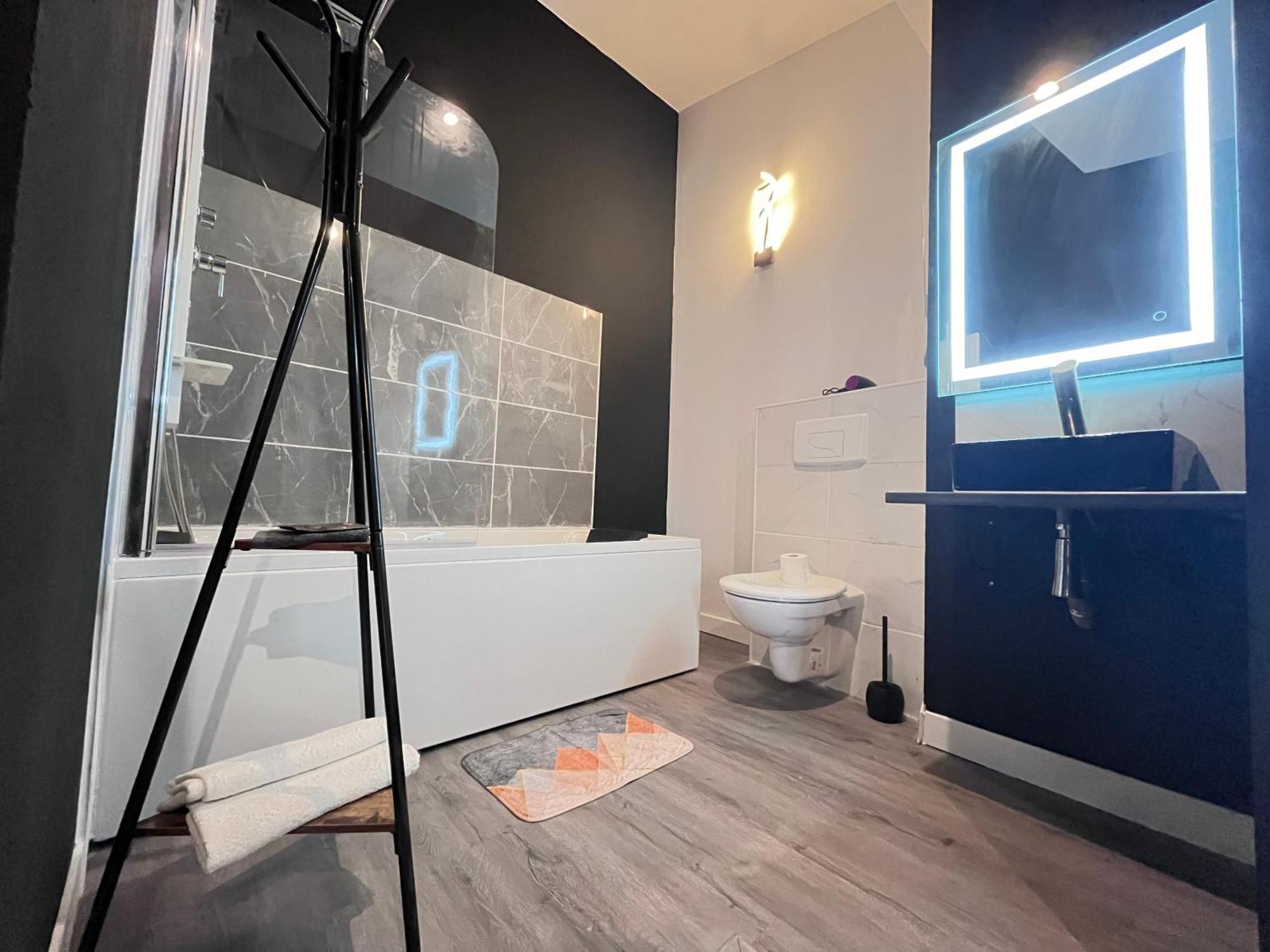 Studio Baignoire Centre Ville Narbonne Exteriör bild