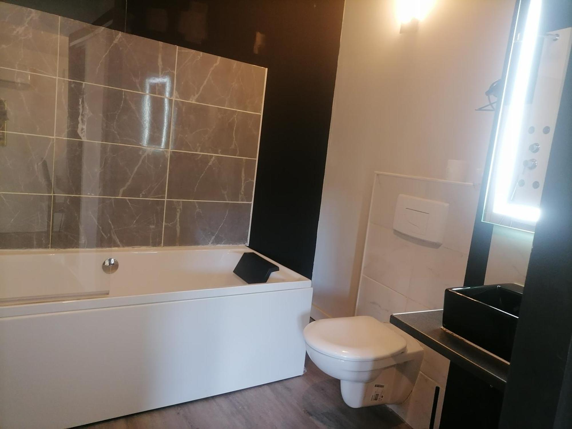 Studio Baignoire Centre Ville Narbonne Exteriör bild